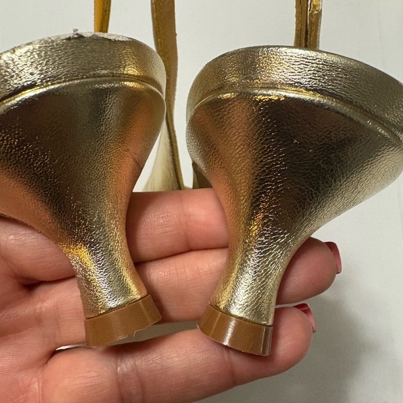 Mara Bini Italian Made Gold Leather Kitten Heel Slingbacks. 2in Heel. EU 38. - Picture 7 of 16